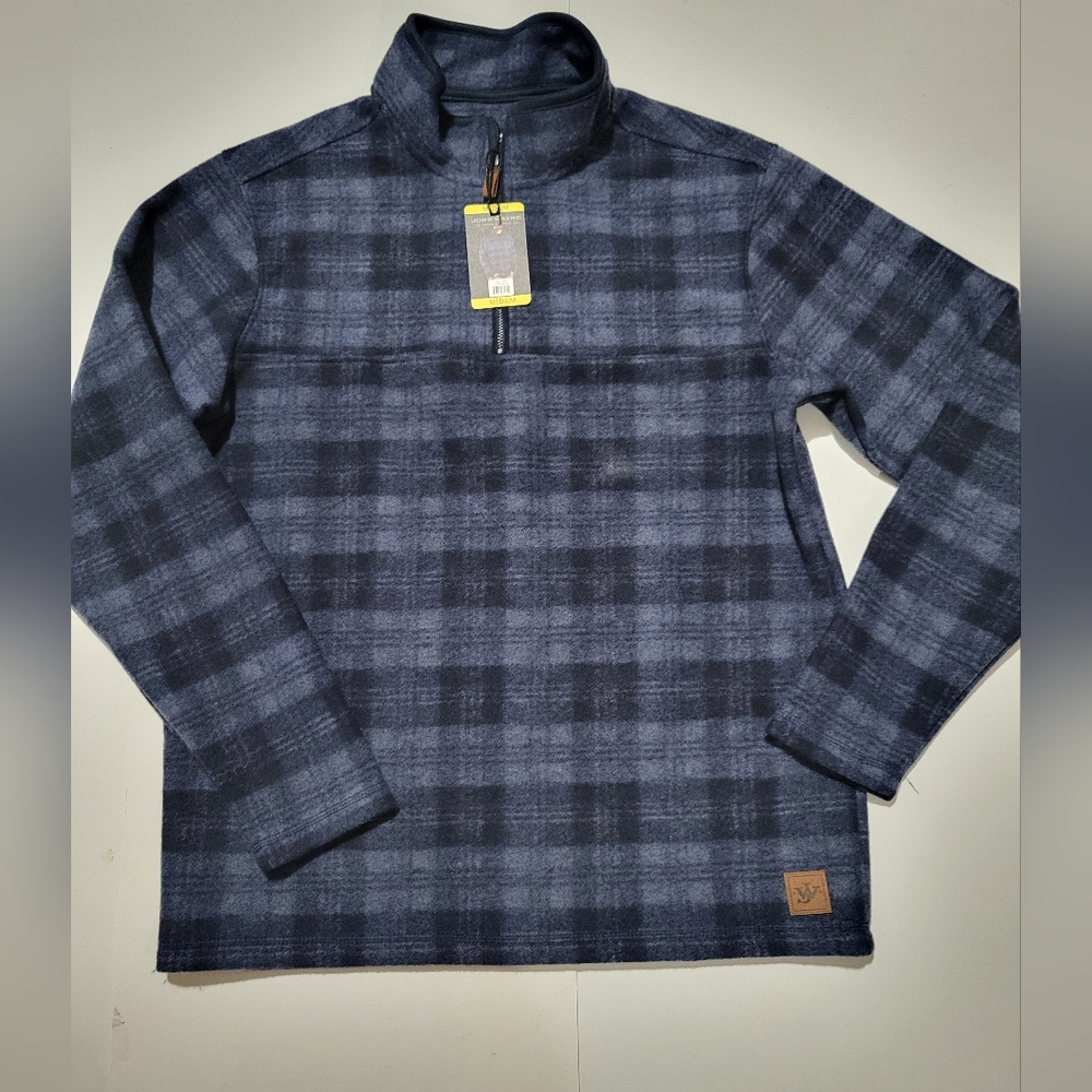 (#10) John wayne fleece